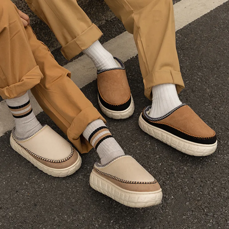 2024 Mens Fur Invierno Invierno Tibio Hogar Slippers Mujeres Hombre Casual Faux Fulhue Fince los zapatos espesos en interiores