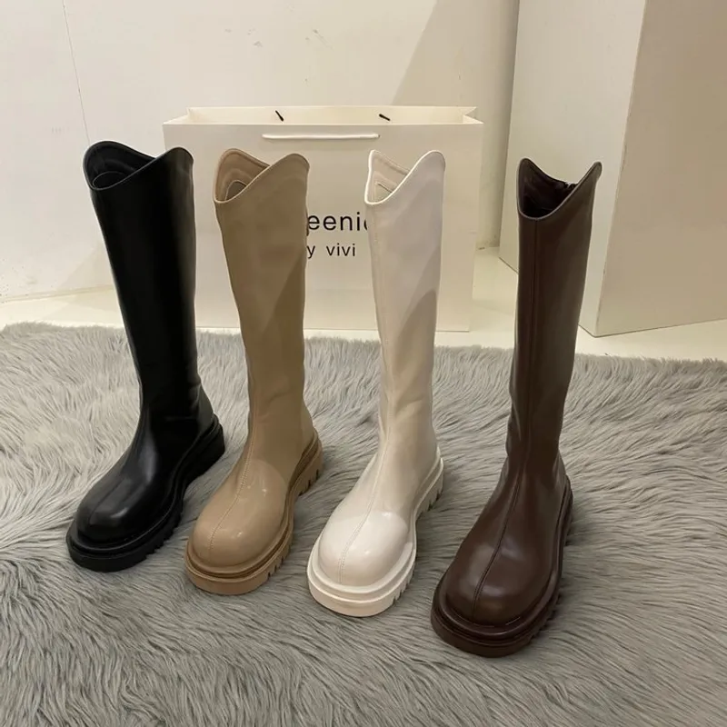 Envío gratis Nuevo diseñador V-mouth Boots hasta la rodilla para mujer 2024 Invierno Nuevas botas blancas elevadas Botas Tall Kn